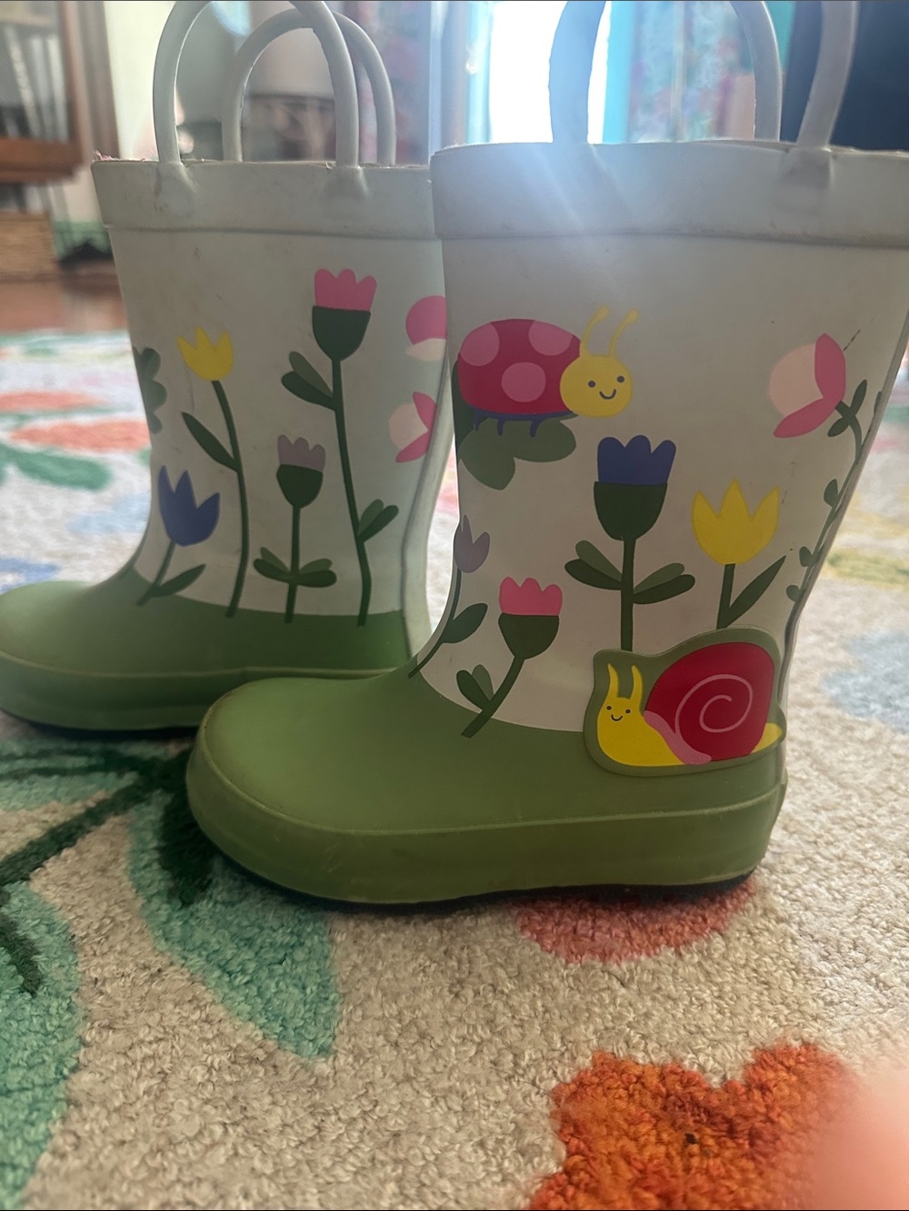 Cat & Jack Green and White Kids Rain Boots with Floral & Bug Print